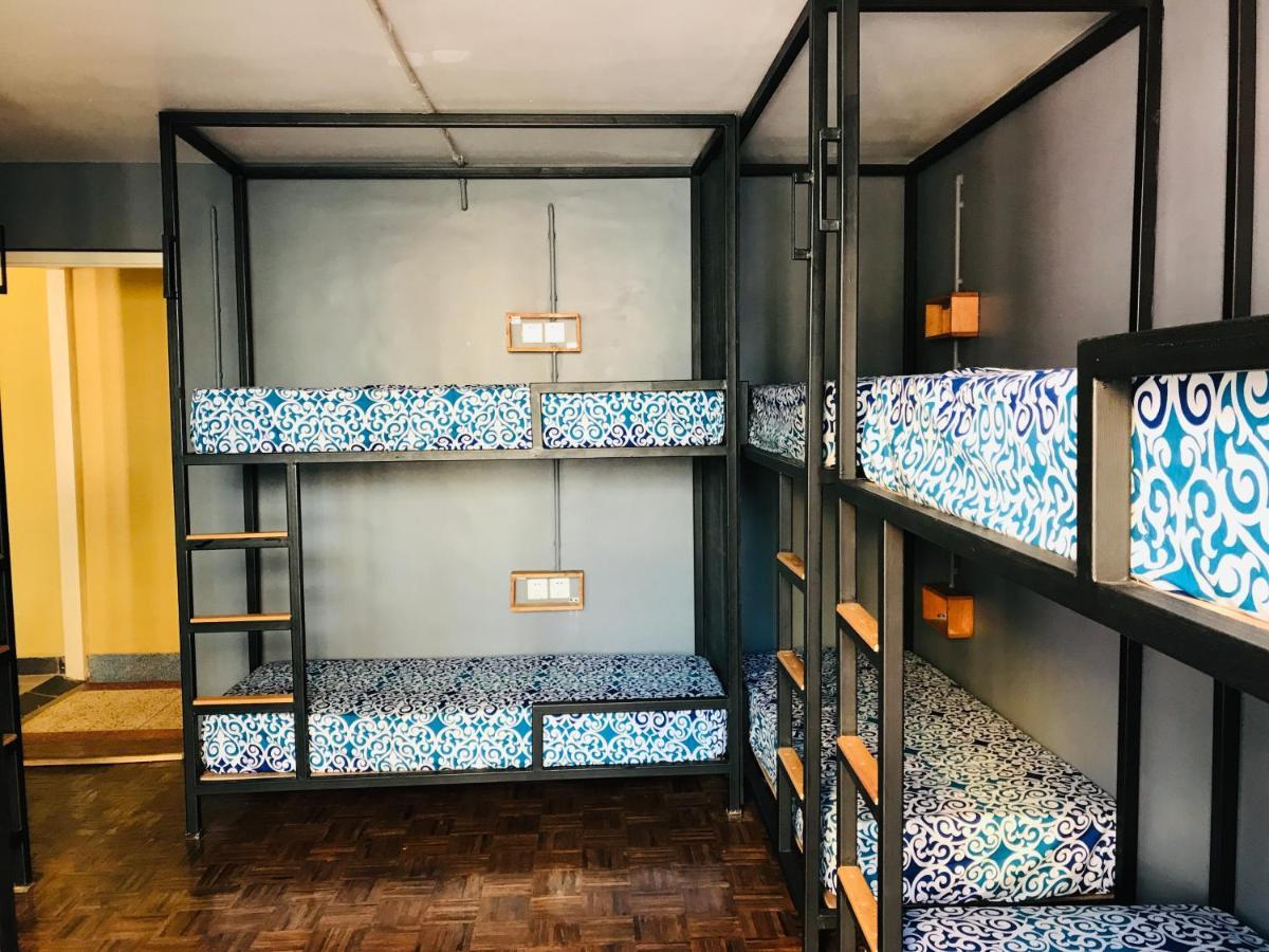Alobar1000 Hostel Katmandu Zewnętrze zdjęcie