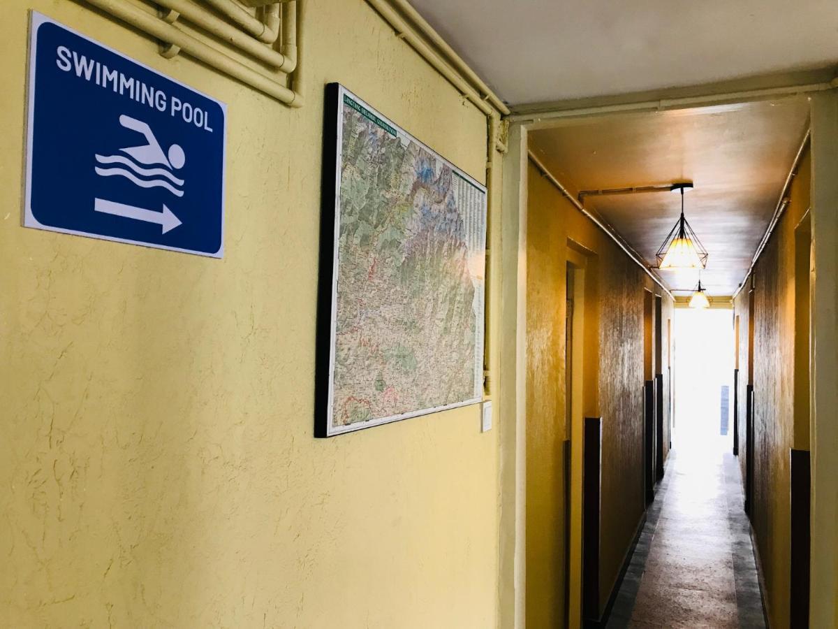 Alobar1000 Hostel Katmandu Zewnętrze zdjęcie