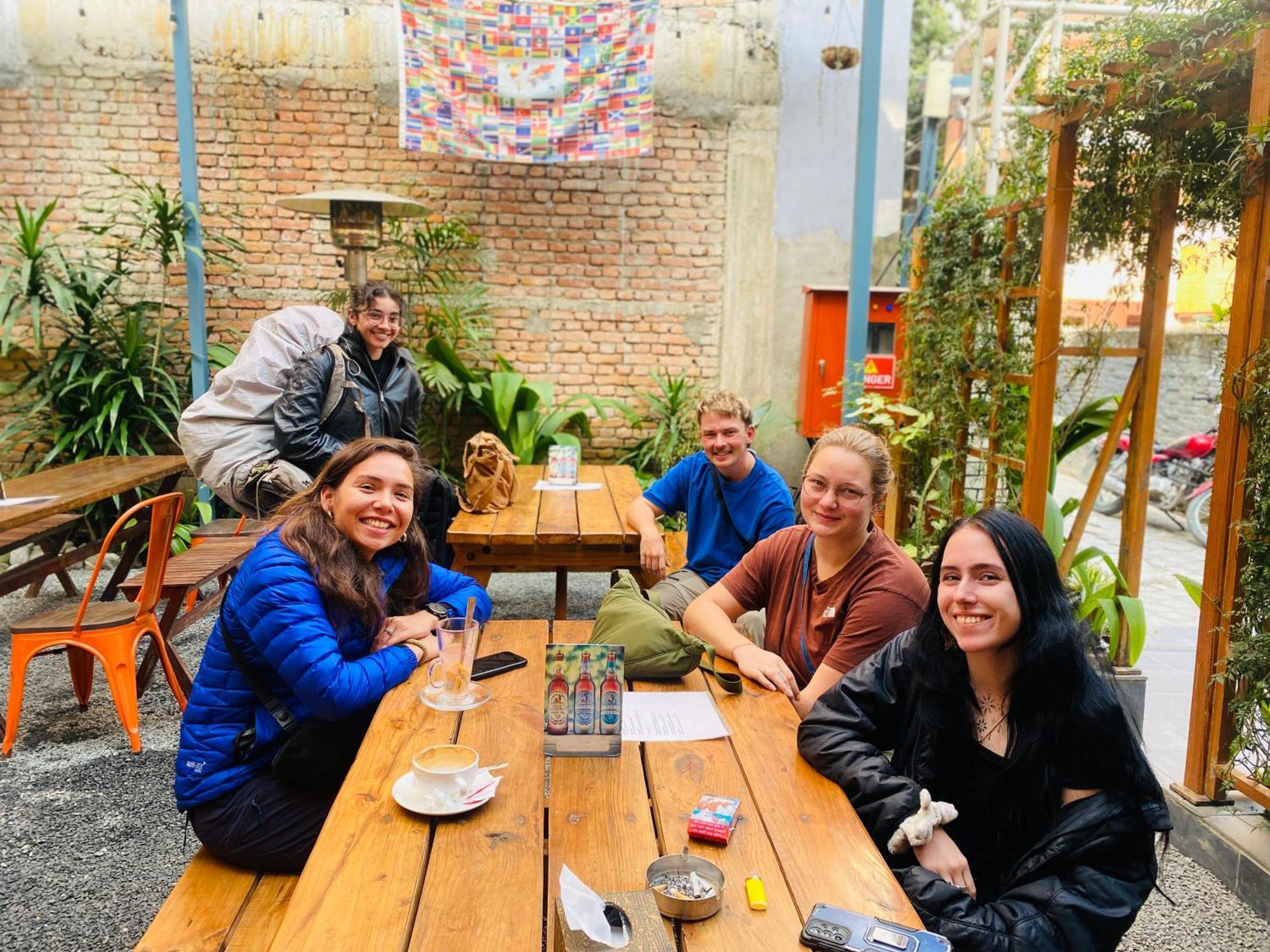 Alobar1000 Hostel Katmandu Zewnętrze zdjęcie
